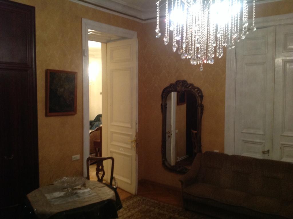 Ia'S Homestay Tbilisi Quarto foto